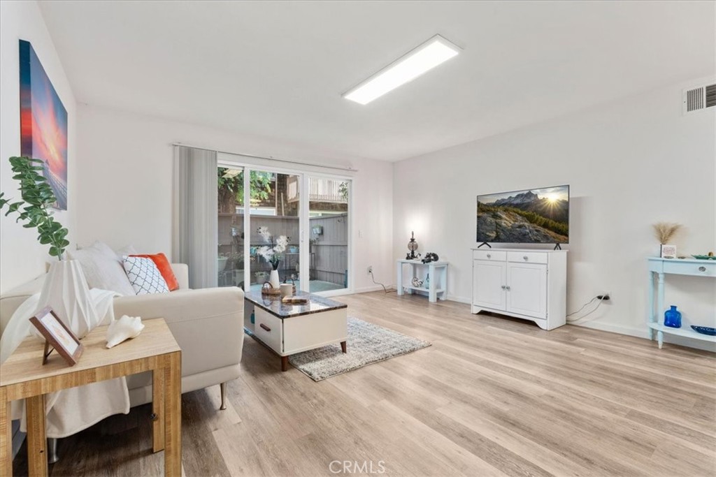 1052 Cabrillo Park Drive B
