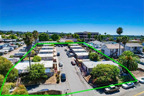 5015 Comanche Dr La Mesa CA 91942