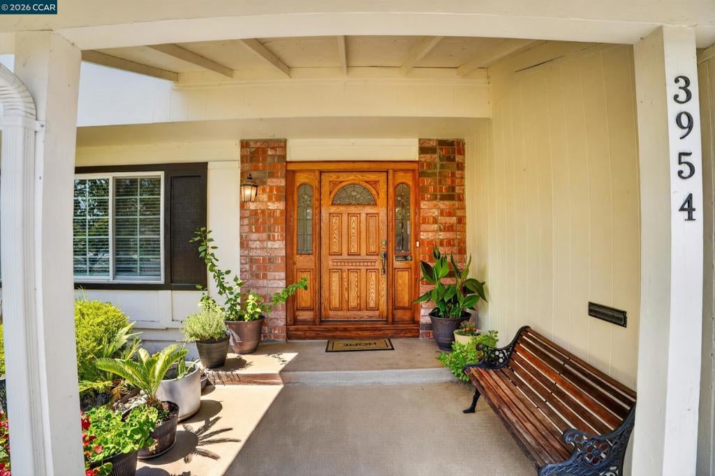Photo of 3954 Mount Mckinley Ct Ct, Pleasanton, CA 94588 (MLS # 41147723)
