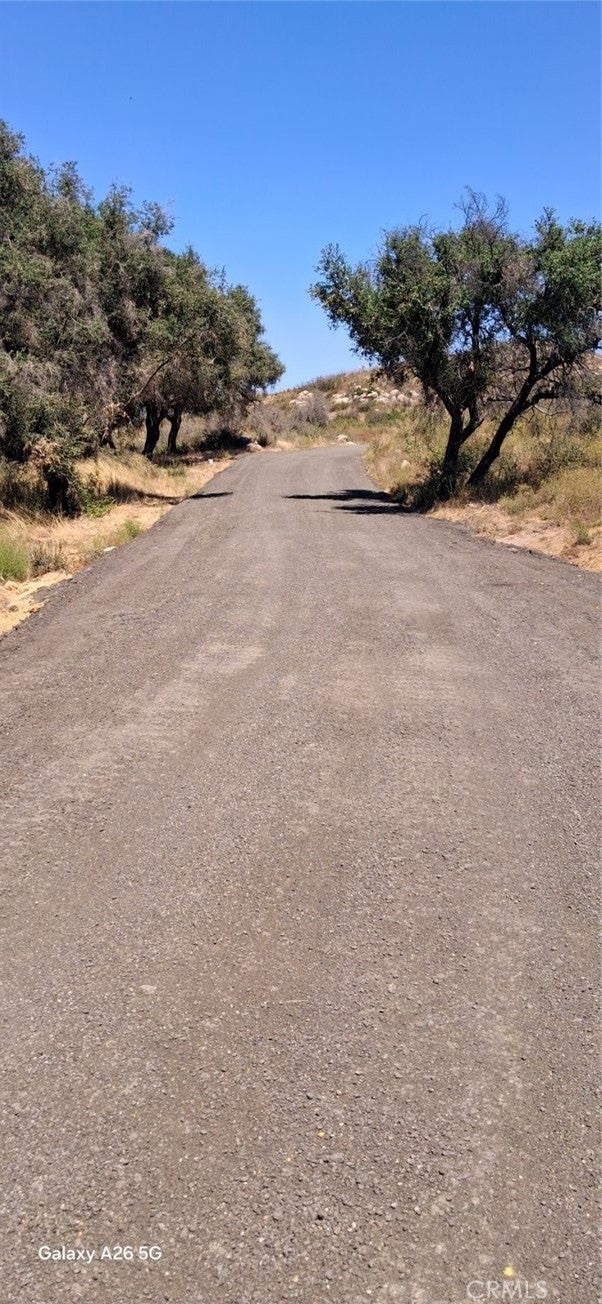 32 W Decker Canyon Road
