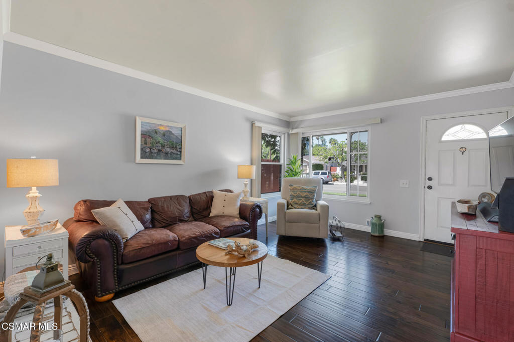 1812 Sandal Wood Place