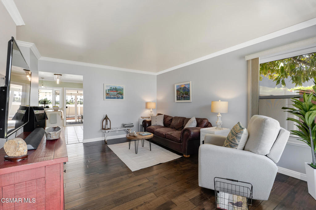 1812 Sandal Wood Place