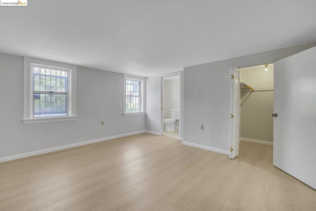 NORTH OAKLAND - Residential Income