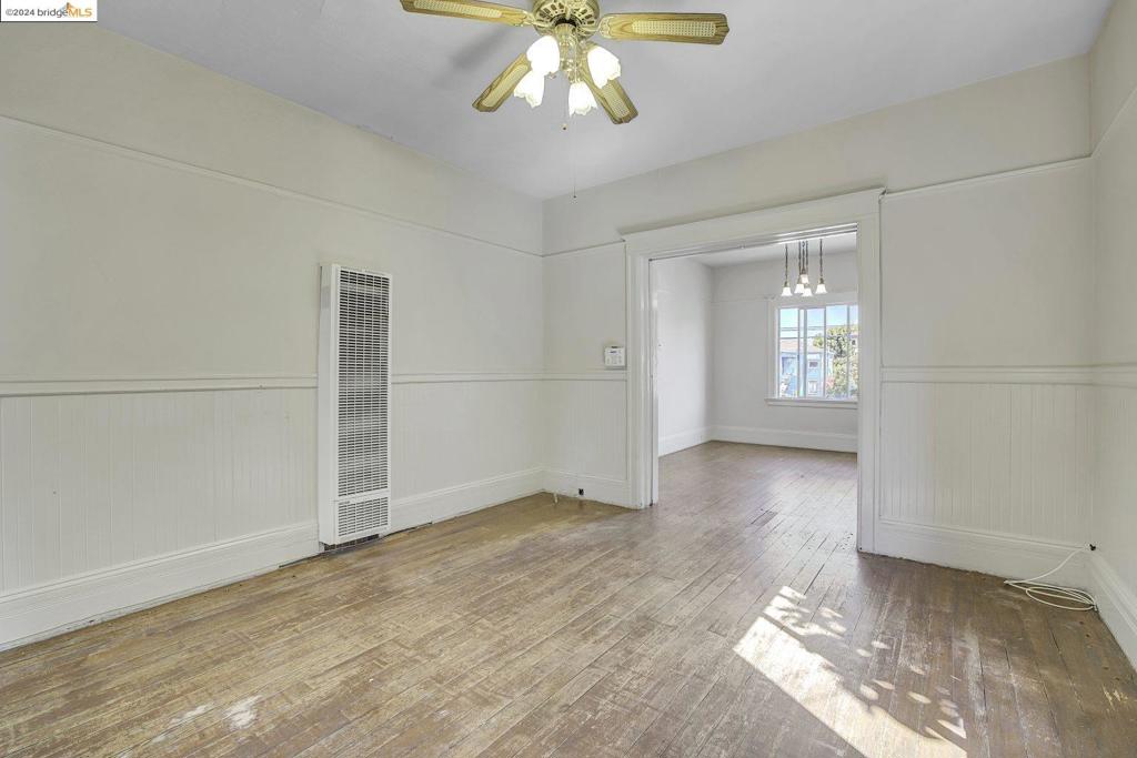 NORTH OAKLAND - Residential Income