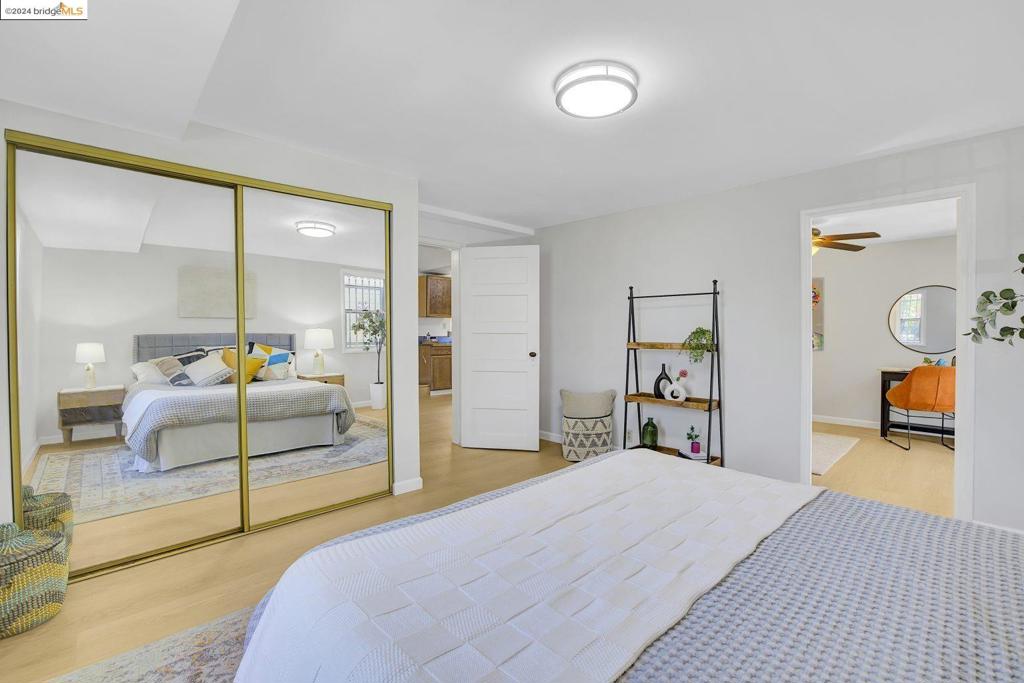 NORTH OAKLAND - Residential Income