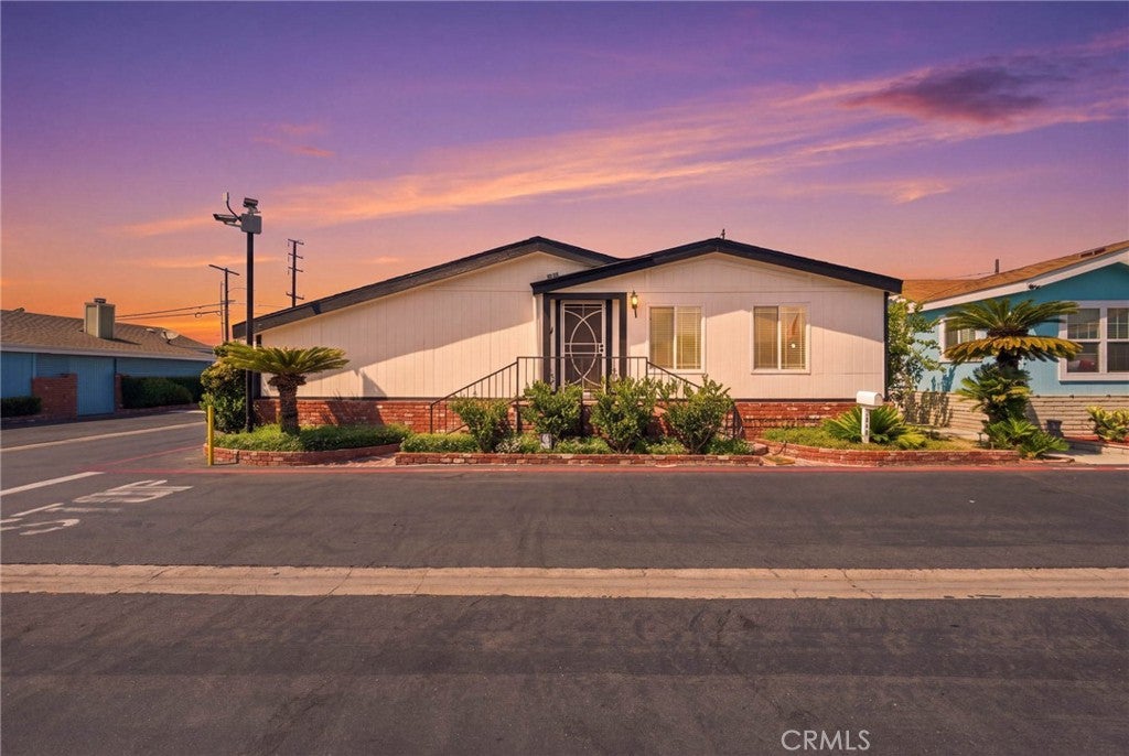 3050 W Ball Rd 200