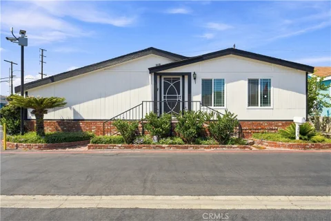 3050 W Ball Rd Unit 200, Anaheim, CA 92804 - MLS#: DW26180611
