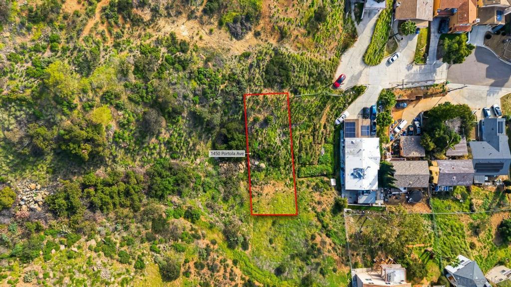 1450 Portola Ave