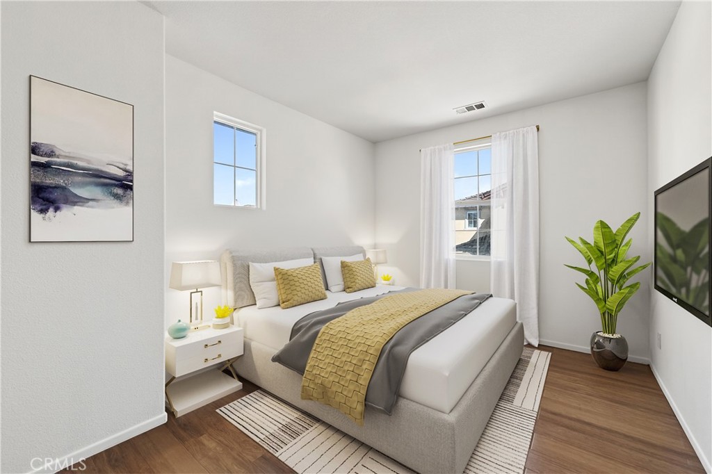 229 E 220th Street