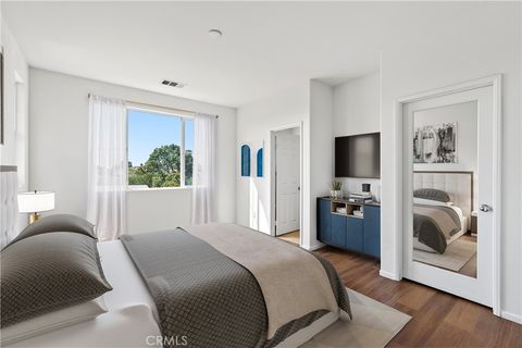 229 E 220th Street Carson CA 90745