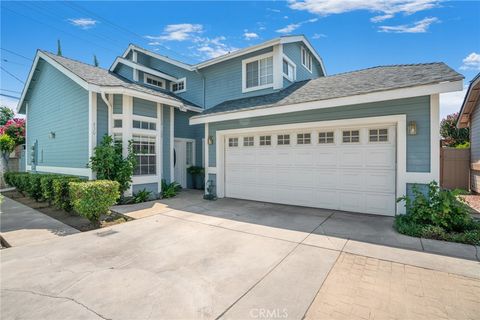 Photo of 430 W Walnut Avenue W, Monrovia, CA 91016 (MLS # WS26072920)