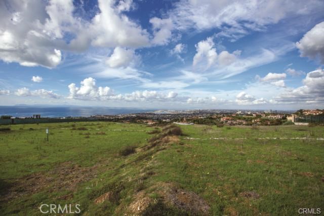11 Pelican Crest Drive