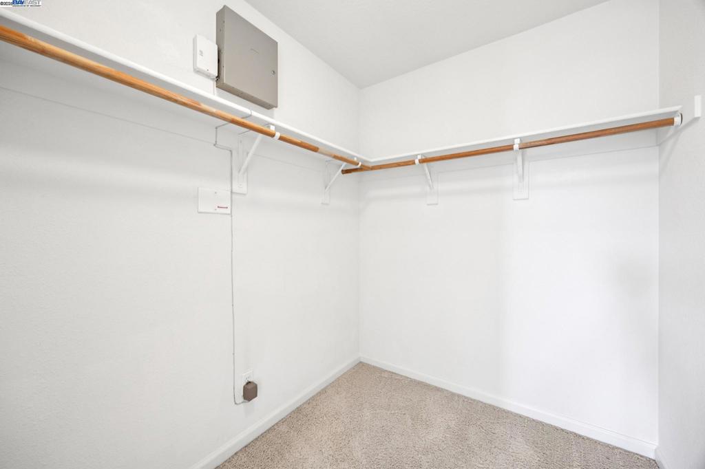 MT EDEN - Residential