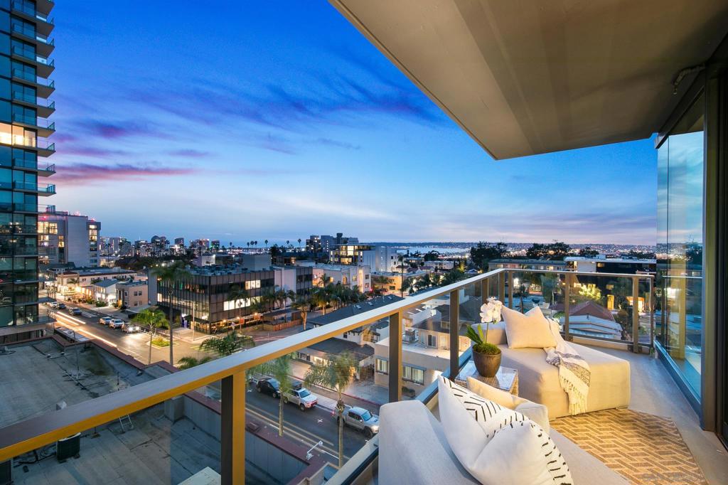 2855 5th Ave 606