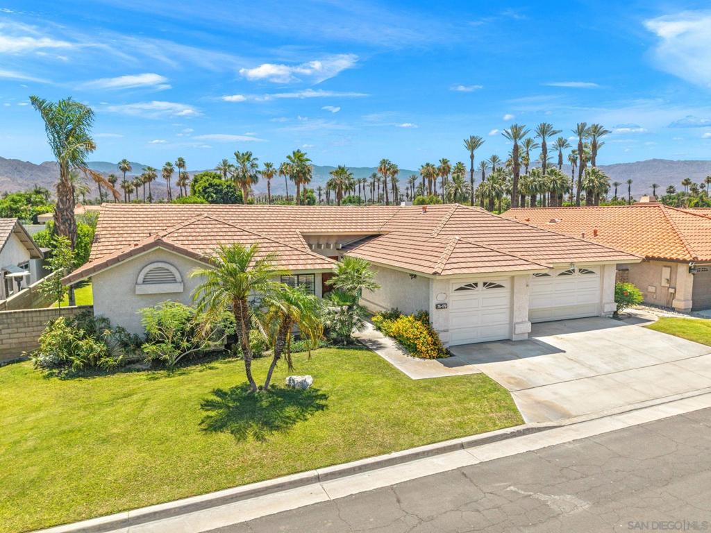 75179 La Sierra