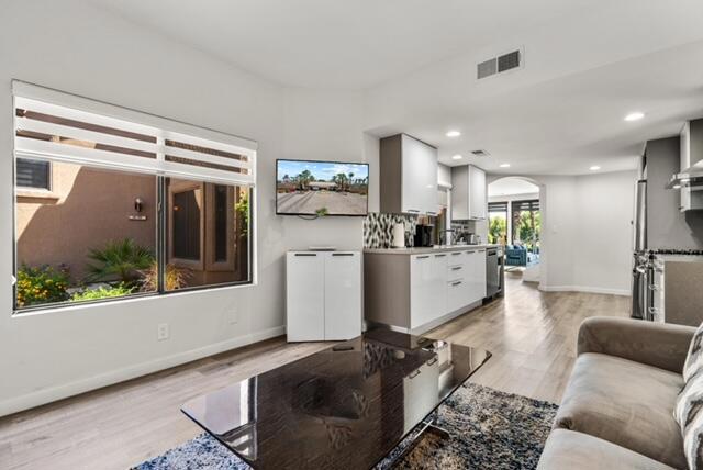 Palm Valley CC - Residential Lease