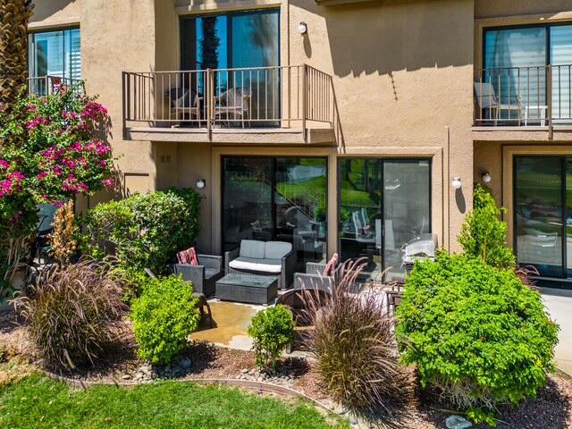 Palm Valley CC - Residential Lease