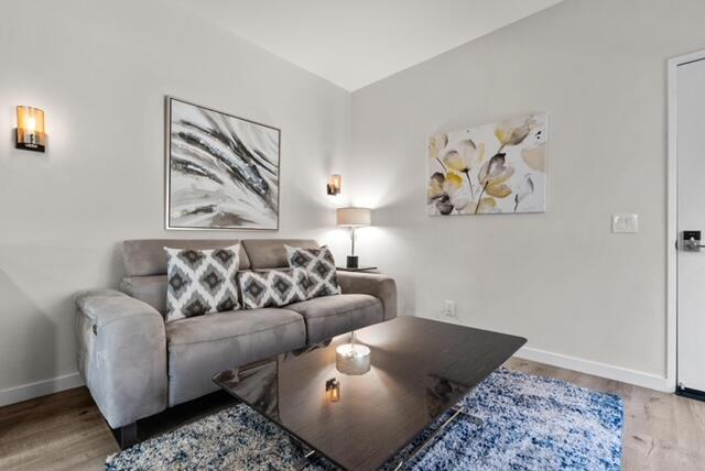 Palm Valley CC - Residential Lease