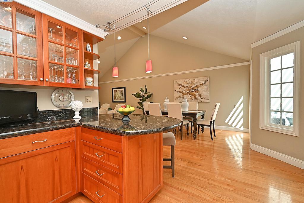 CROW CANYON C.C. - Residential