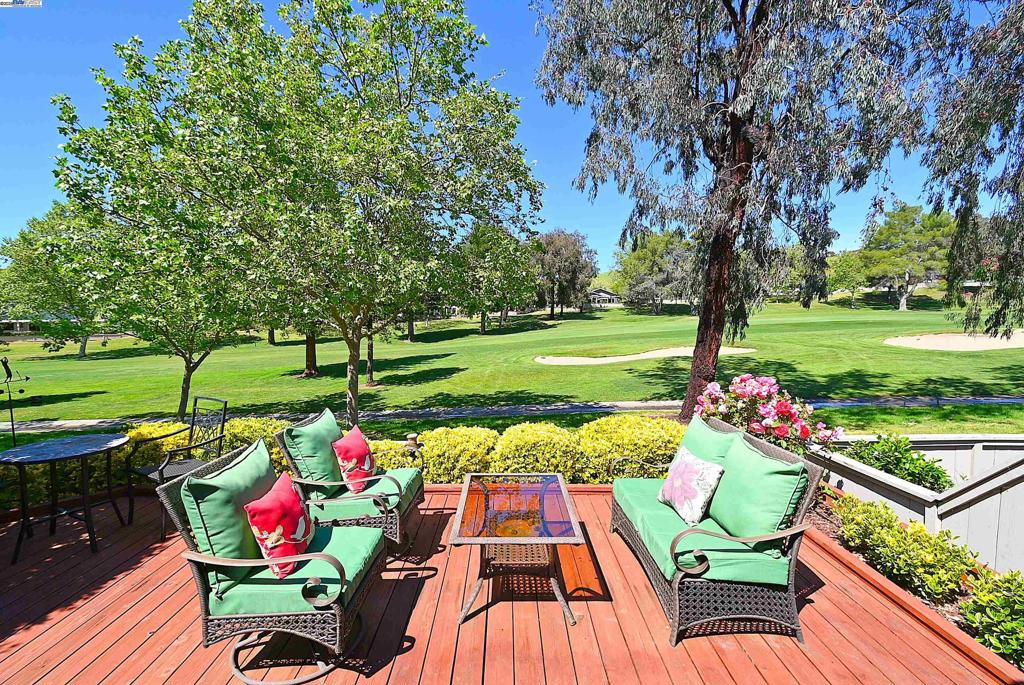 CROW CANYON C.C. - Residential