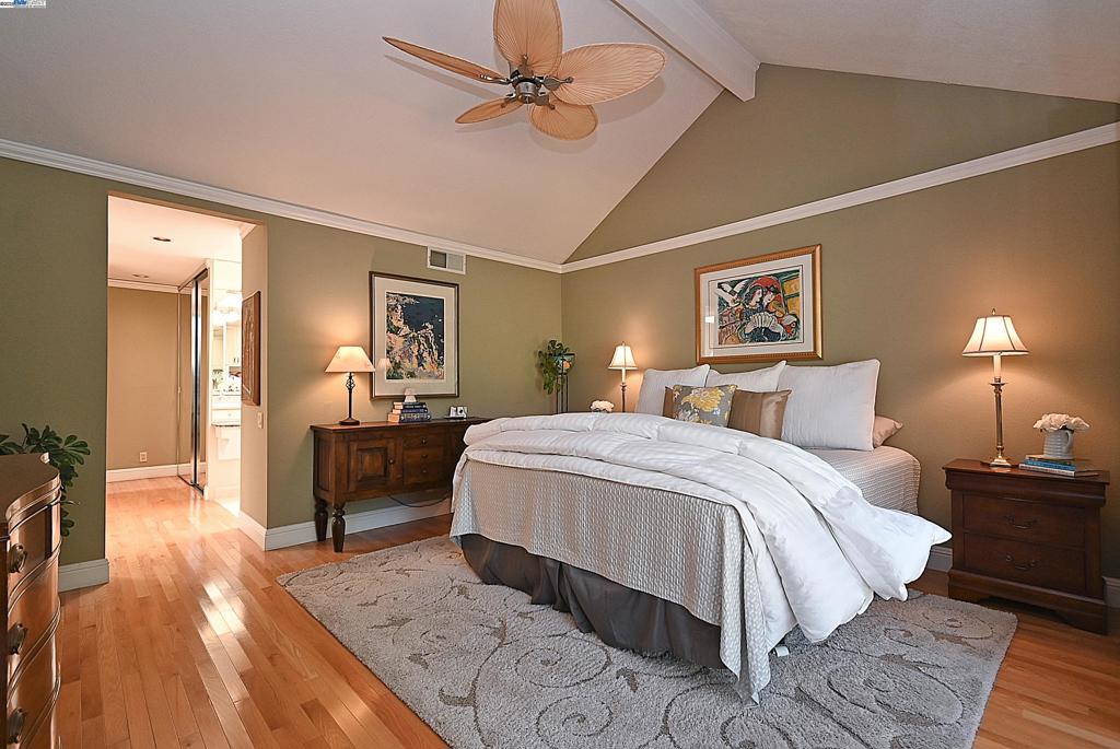 CROW CANYON C.C. - Residential