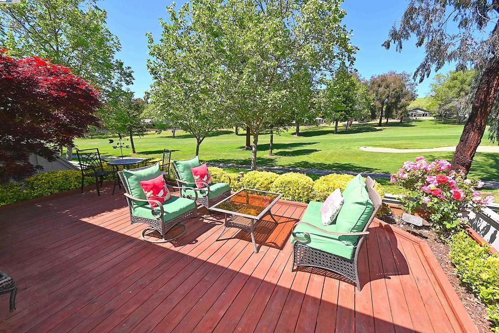 CROW CANYON C.C. - Residential