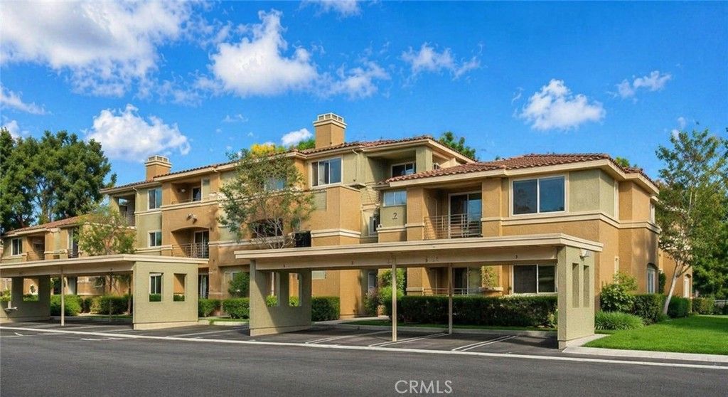 Photo of 22681 Oakgrove Unit 233, Aliso Viejo, CA 92656 (MLS # OC26079883)