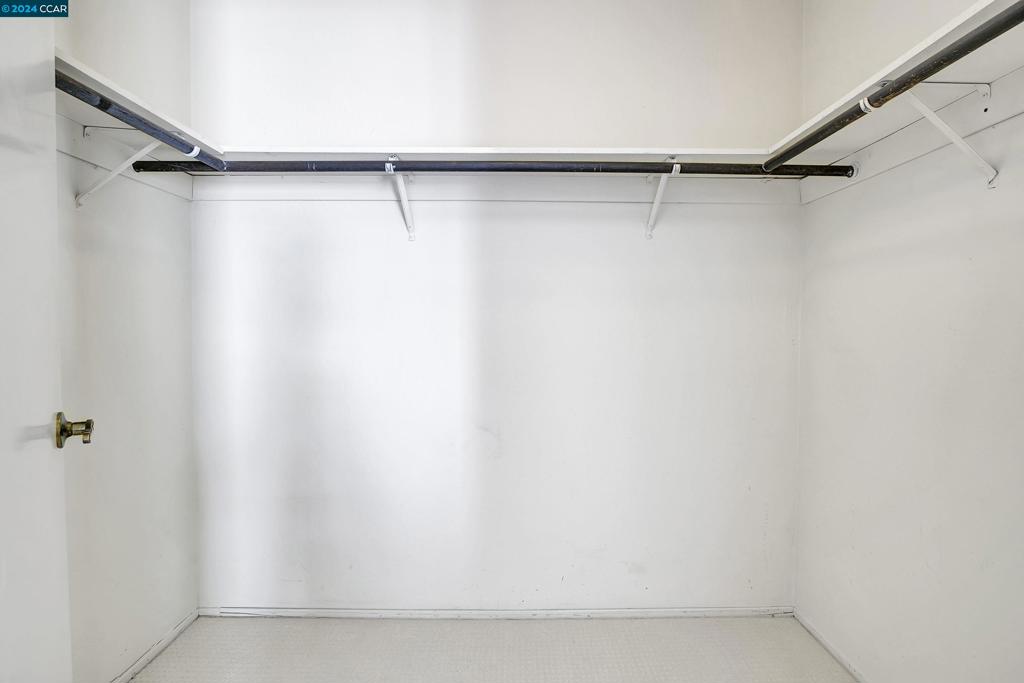 THE CROSSINGS - Residential