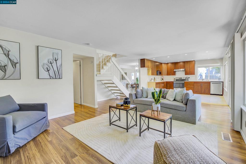 THE CROSSINGS - Residential