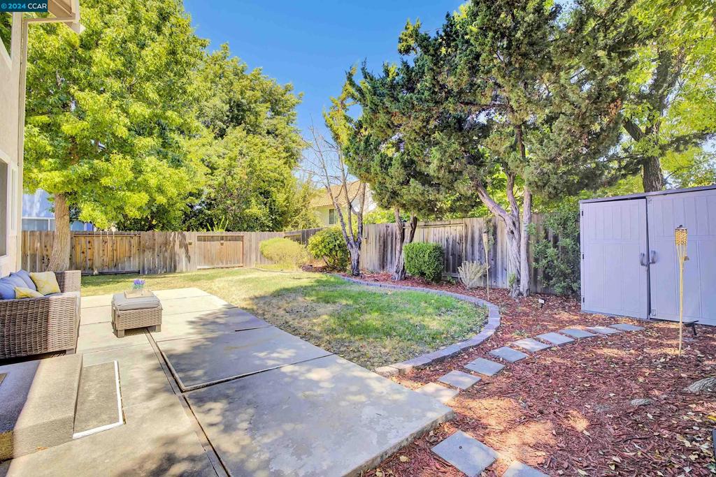 THE CROSSINGS - Residential