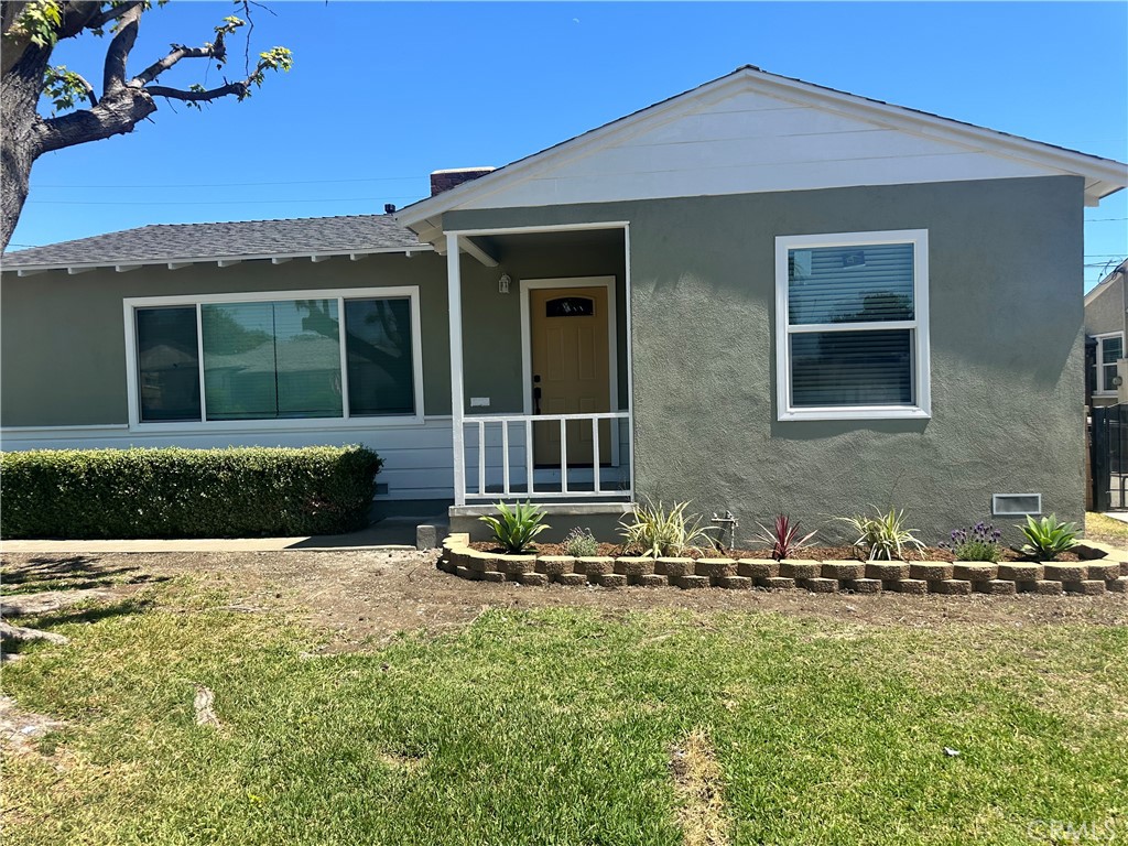 Welcome to your new home! This completely renovated 3-bedroom, 1-bath residence in Whittier, CA offers comfort, convenience, and charm in every corner! With spacious bedrooms, a bright living area and an updated kitchen, this home is perfect for families, roommates, or anyone looking for extra space! Don't miss this opportunity- schedule a tour today and make this lovely house your next home for lease!