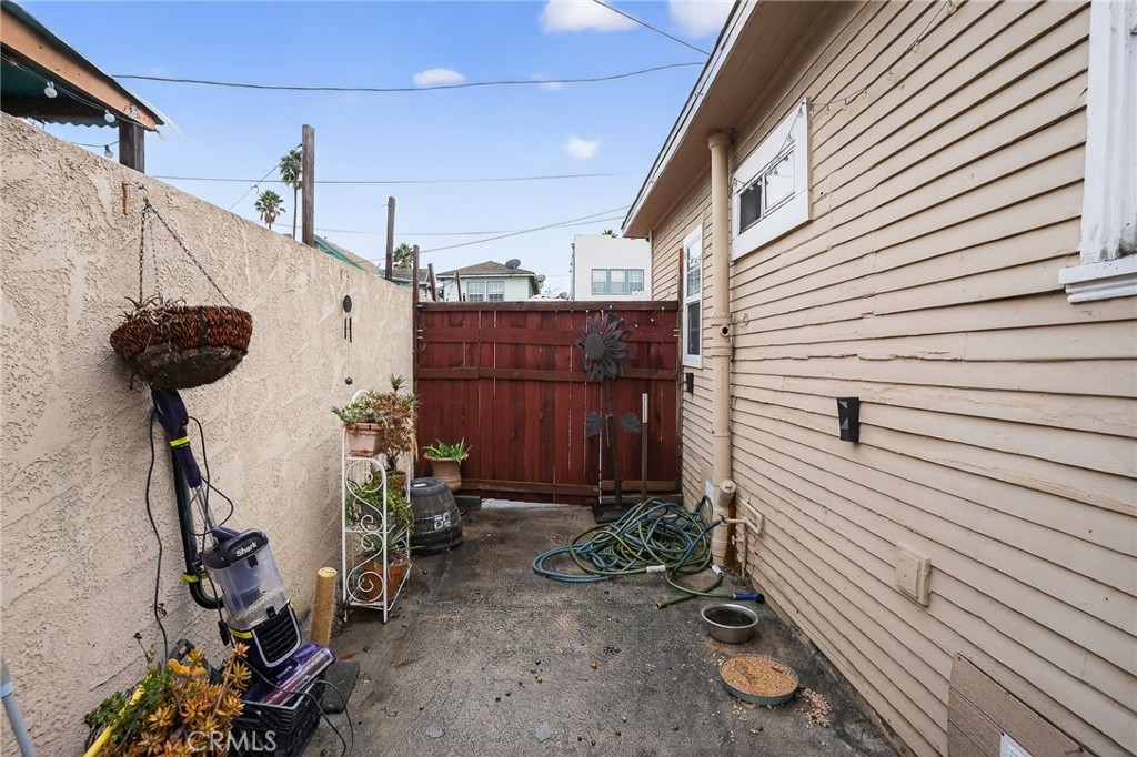 Alamitos Beach (AB) - Residential