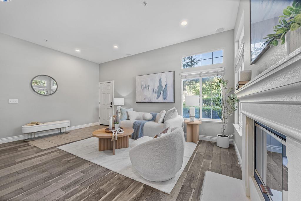 SIENNA - Residential