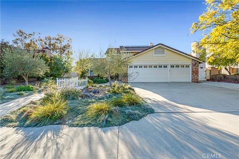 Photo of 21390 Via Del Parque, Yorba Linda, CA 92887 (MLS # TR26058738)