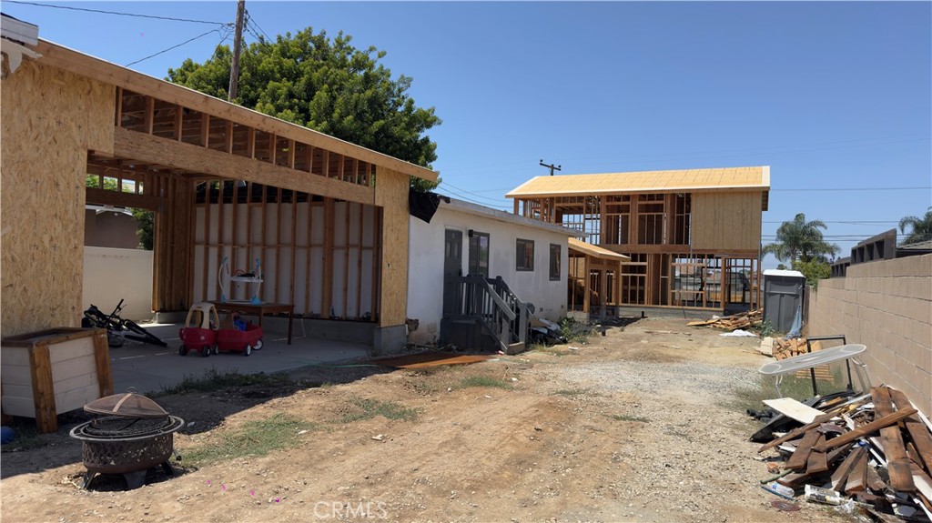 7921 N Ronald Drive