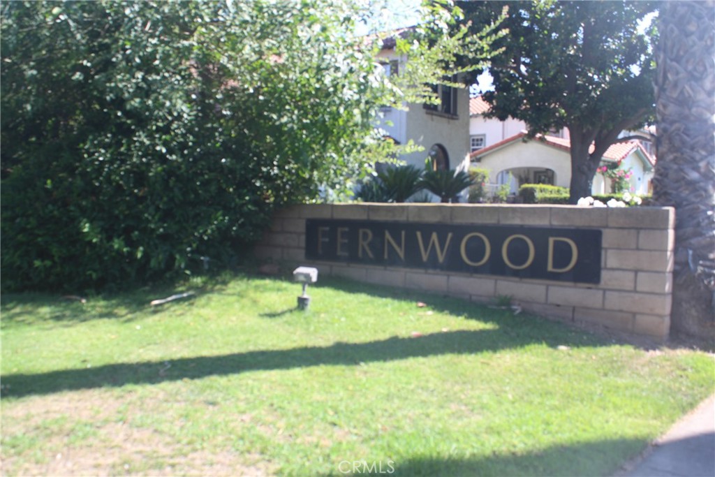 254 E Fern Avenue