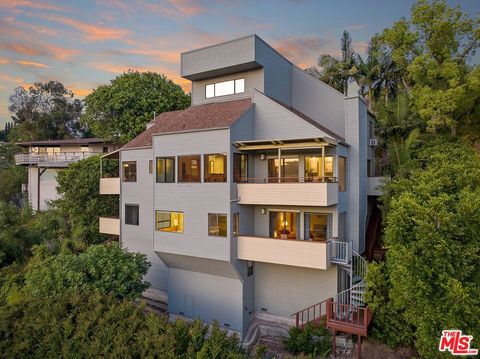 Los angeles beach houses ocean views 6201 quebec drive los angeles ca 90068