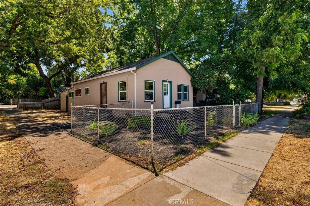 603 W 9th