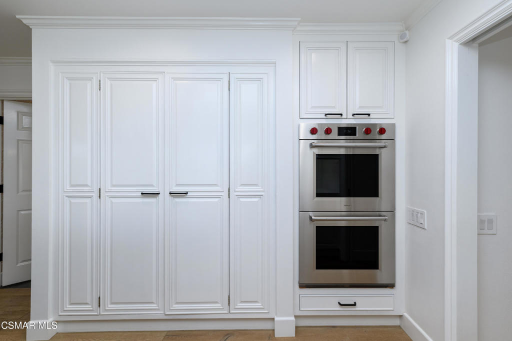 Los Robles Hills-621 - 621 - Residential