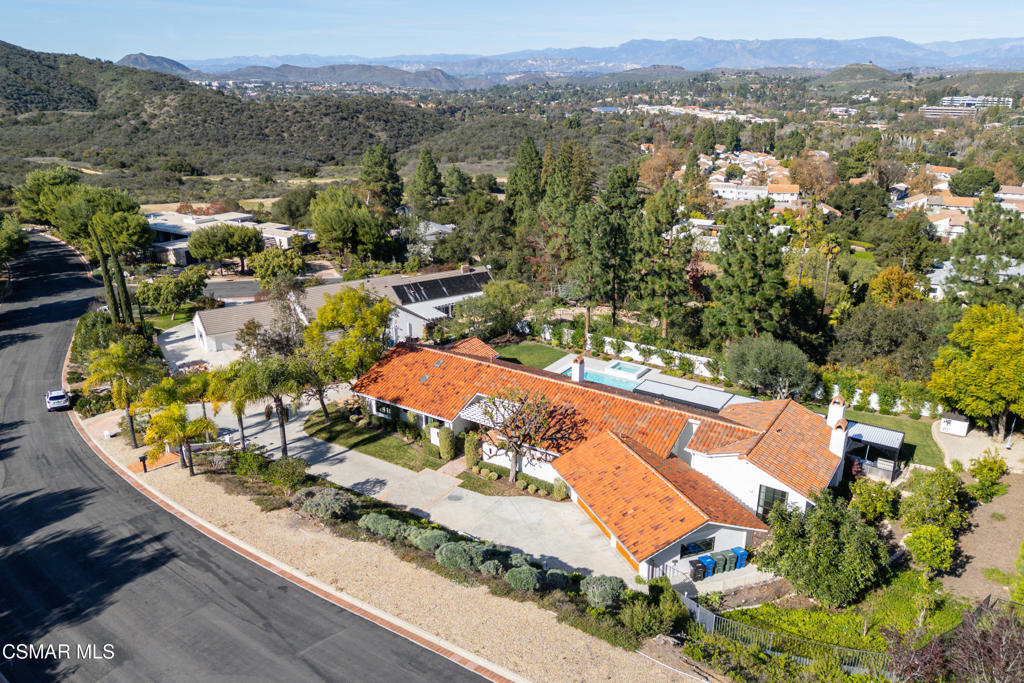 Los Robles Hills-621 - 621 - Residential