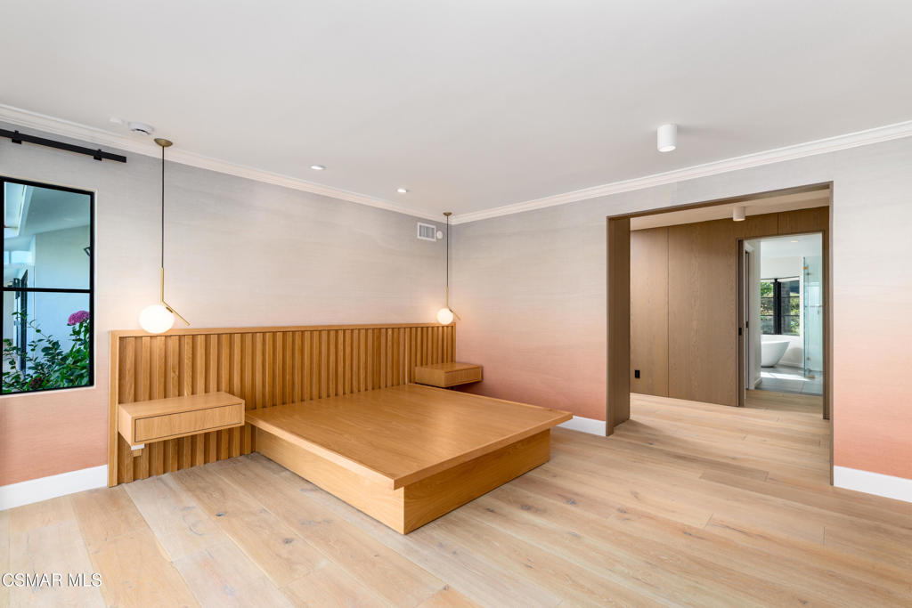 Los Robles Hills-621 - 621 - Residential