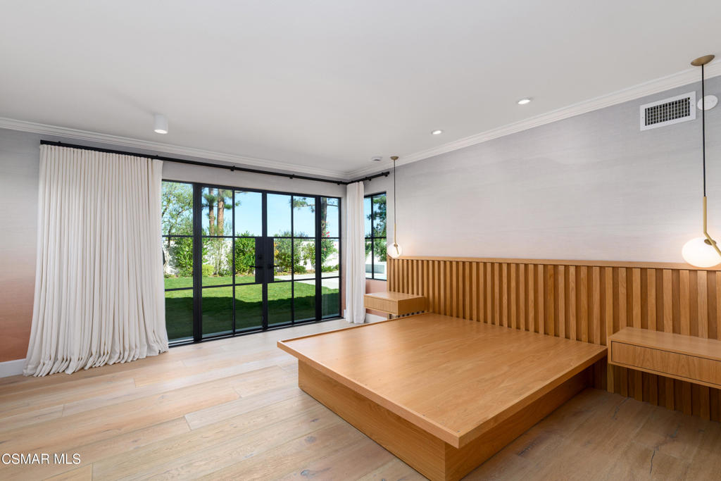 Los Robles Hills-621 - 621 - Residential