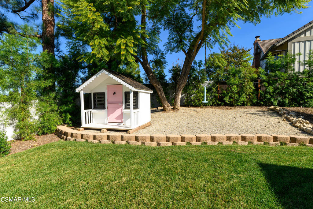 Los Robles Hills-621 - 621 - Residential