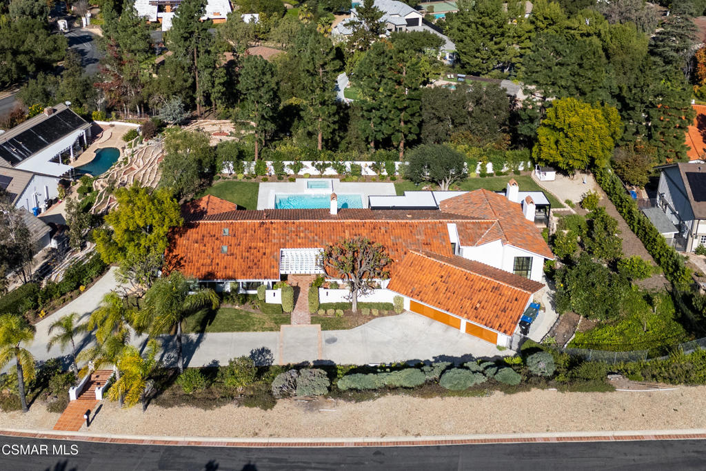 Los Robles Hills-621 - 621 - Residential