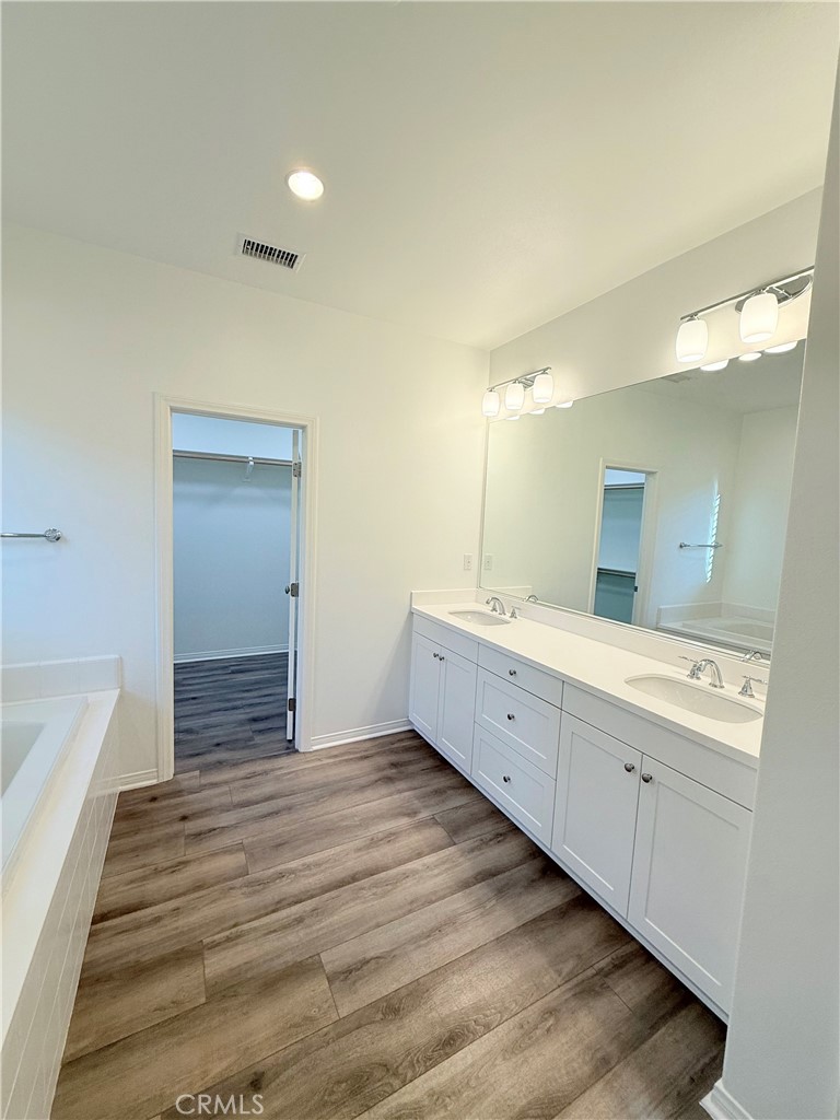 MARIGOLD (CVMAR) - Residential Lease