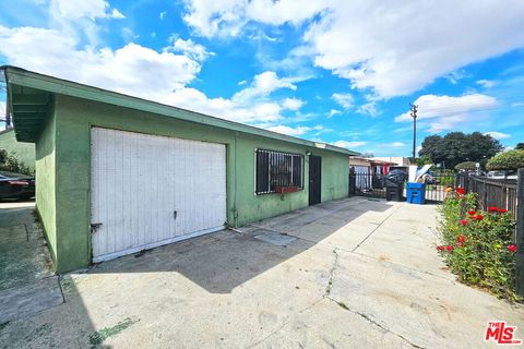 Photo of 1214 E 82nd Street, Los Angeles, CA 90001 (MLS # 26673793)