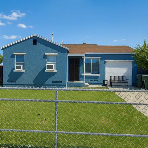 Photo of 950 Knoll Dr, San Bernardino, CA 92408 (MLS # IV25267935)