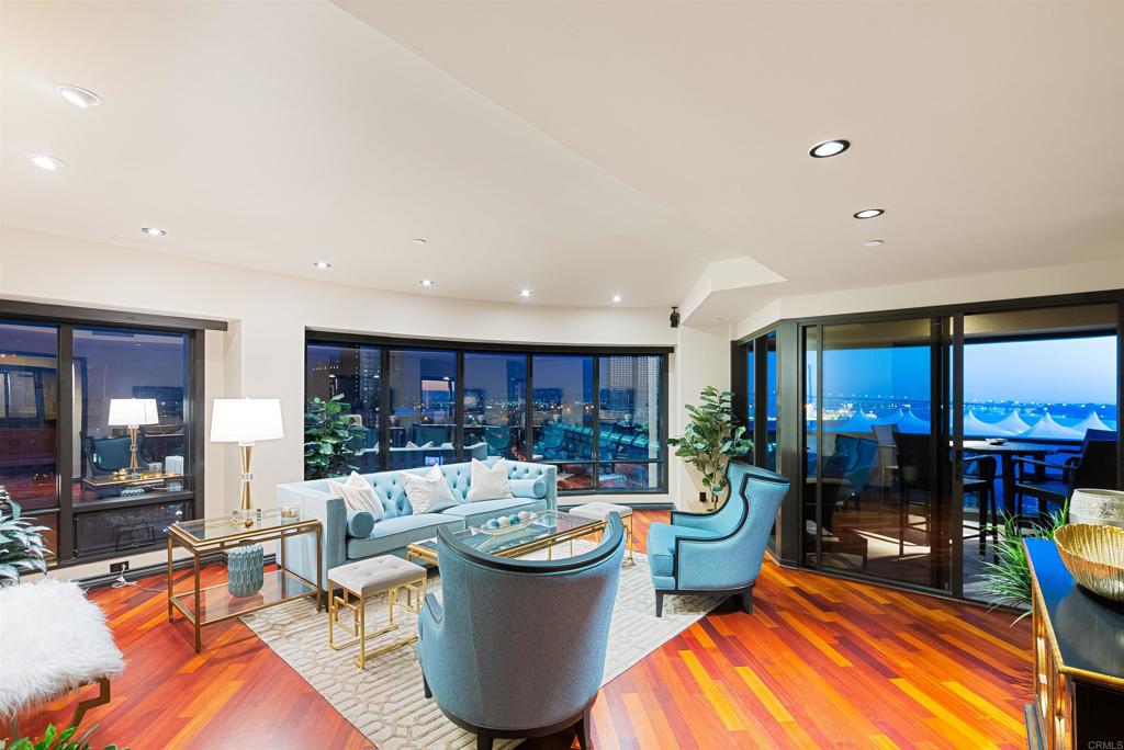 200 Harbor Dr 1502