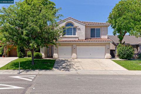 Photo of 3870 Bilsted Way WAY, Sacramento, CA 95834 (MLS # 41134879)