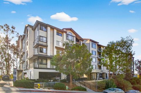 Photo of 3980 Faircross Pl Pl #36, San Diego, CA 92115 (MLS # 260006067SD)